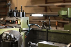 SCANGRIP LINE LIGHT C+R Inspektions Handlampe Akku Oder Kabel 600/150 Lumen 03.5243 24 SCANGRIP LINE LIGHT C+R Inspektions Handlampe Akku Oder Kabel 600/150 Lumen 03.5243 -Feintool Verkaufe 03 5243 04