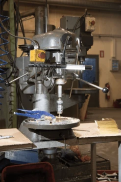 SCANGRIP LINE LIGHT R Akku Handleuchte Mit Spotlight 400/150 Lumen 03.5244 -Feintool Verkaufe 03 5244 04