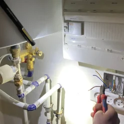 SCANGRIP WORK PEN 200 R Akku-LED-Stiftleuchte Mit Spotlicht Oben - 03.5127 -Feintool Verkaufe scangrip 03 5127 work pen 200 r 004