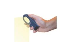 SCANGRIP WORK LITE S LED Akku Arbeitsleuchte Akkulampe Magnet Haken 03.5640 -Feintool Verkaufe work lite s in hand with lights on